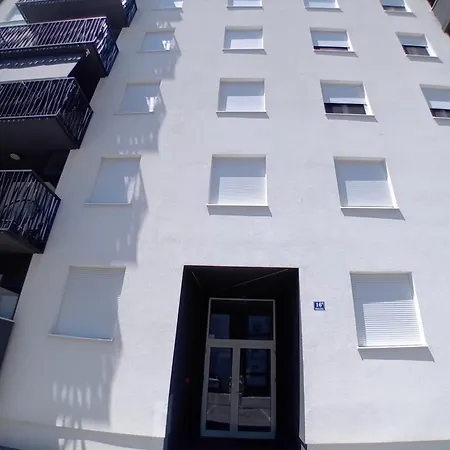 Daire Marta Zadar